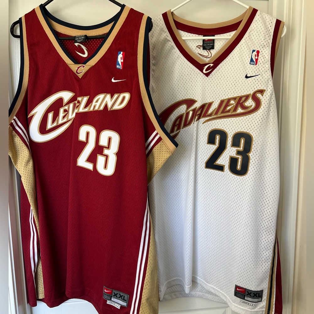 LeBron James Cleveland Cavaliers Nike Jerseys size XXL
